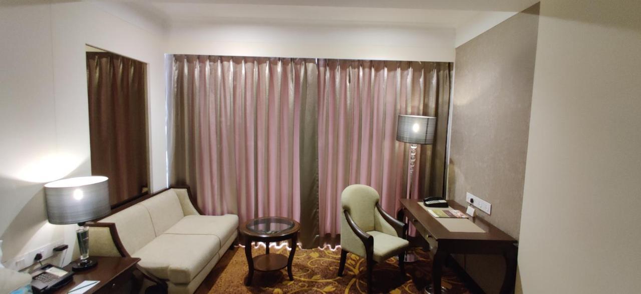 Country Inn & Suites By Radisson, Bathinda Exterior foto